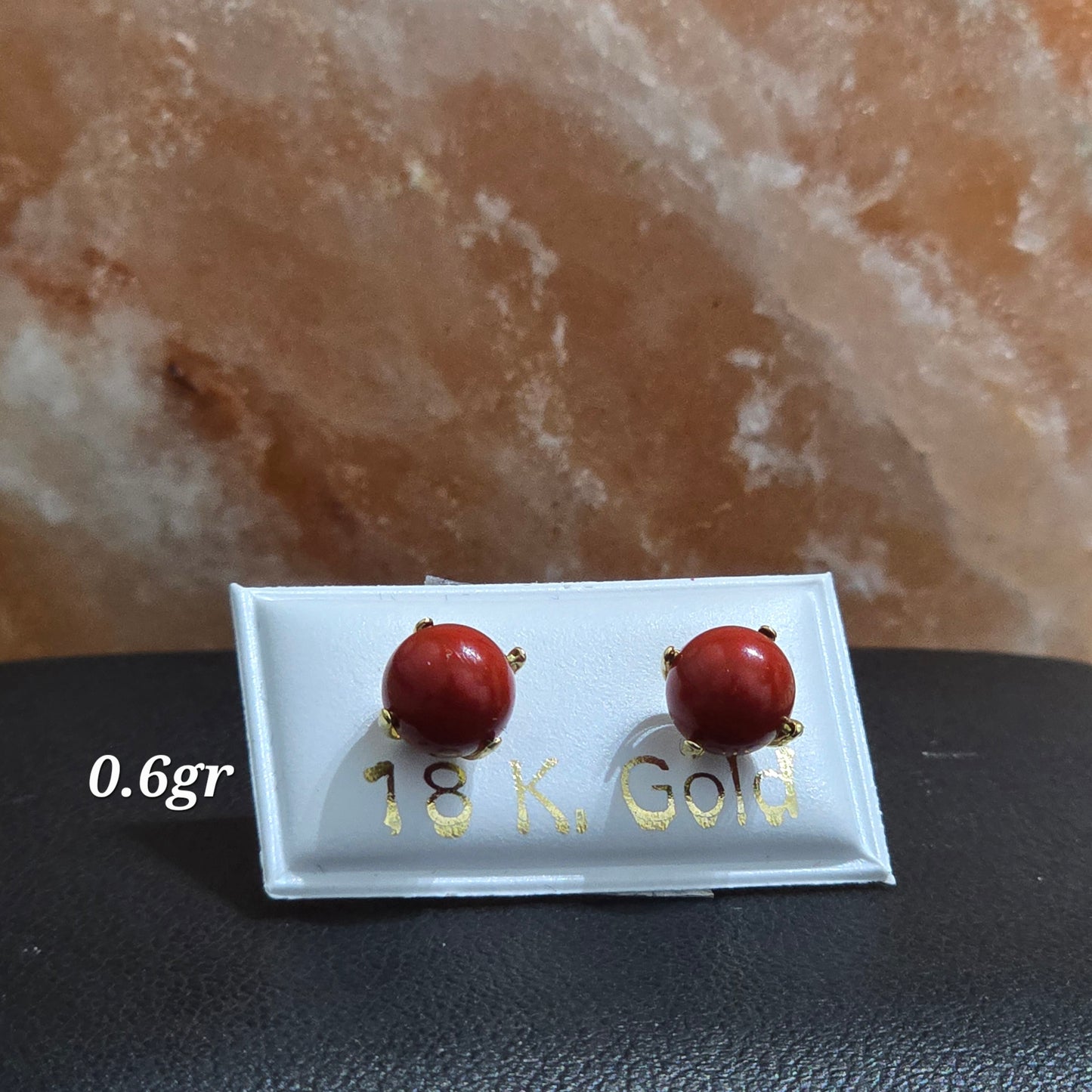 Zarcillos de bola de coral de 0.6gr