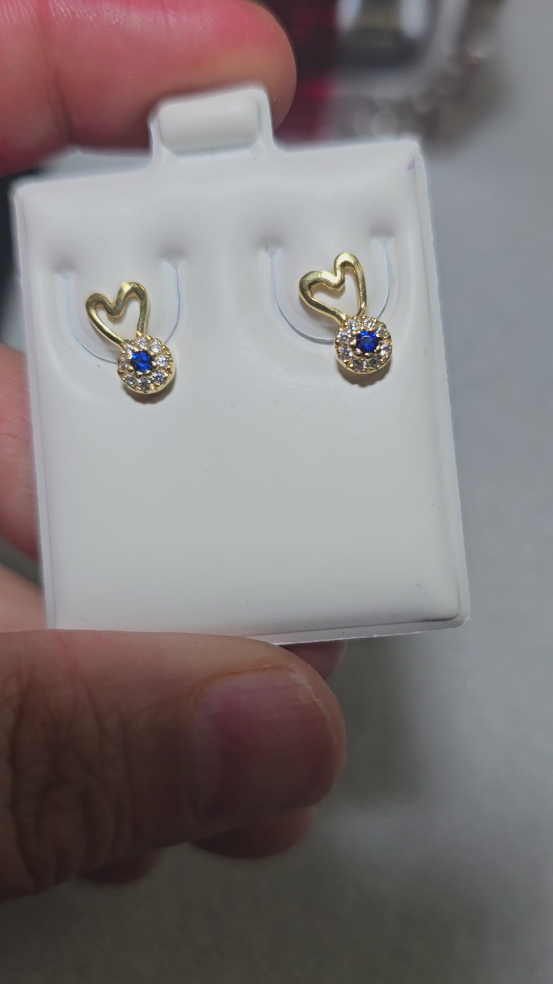 Heart-shaped earrings with colored zircons and butterfly backs in 18-karat gold, 1.8 grams