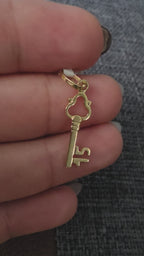 Dije de Llave – oro sólido de 18 kilates