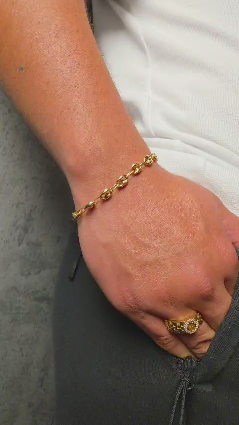 Gucci link bracelet – solid 18k gold