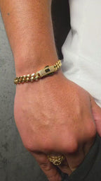 `Cuban bracelet with jeweled clasp – solid 18k gold`