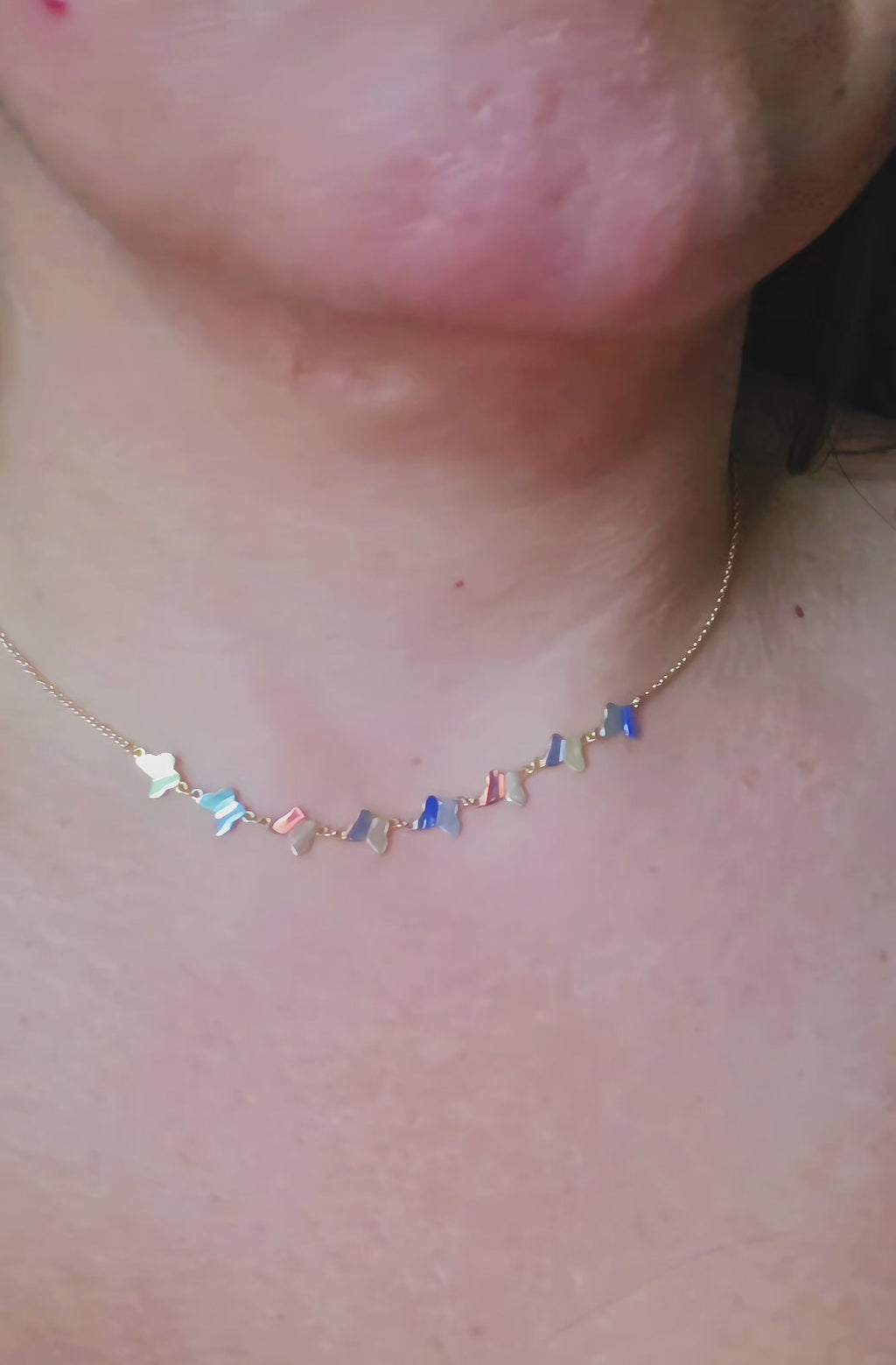 Butterfly pendant necklace – solid 18k gold