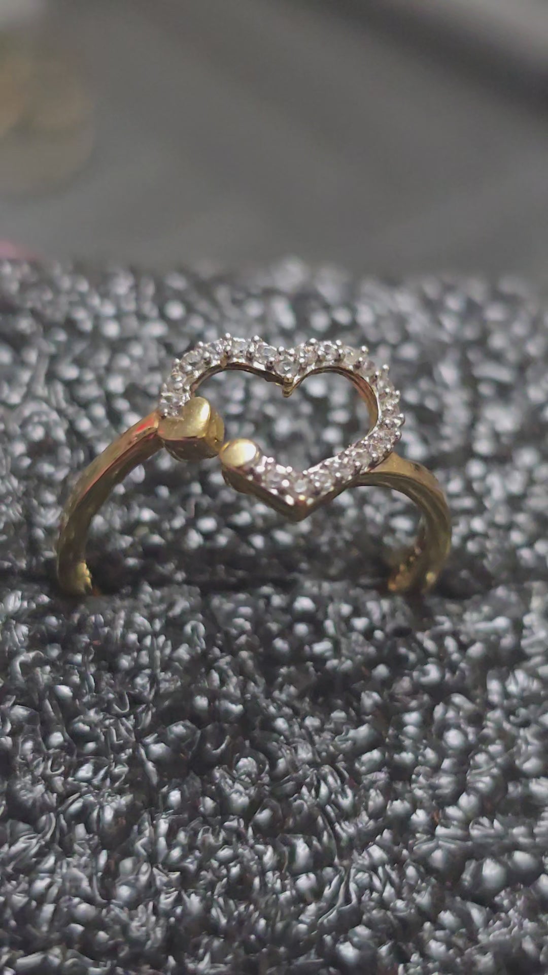 Anillo de corazón