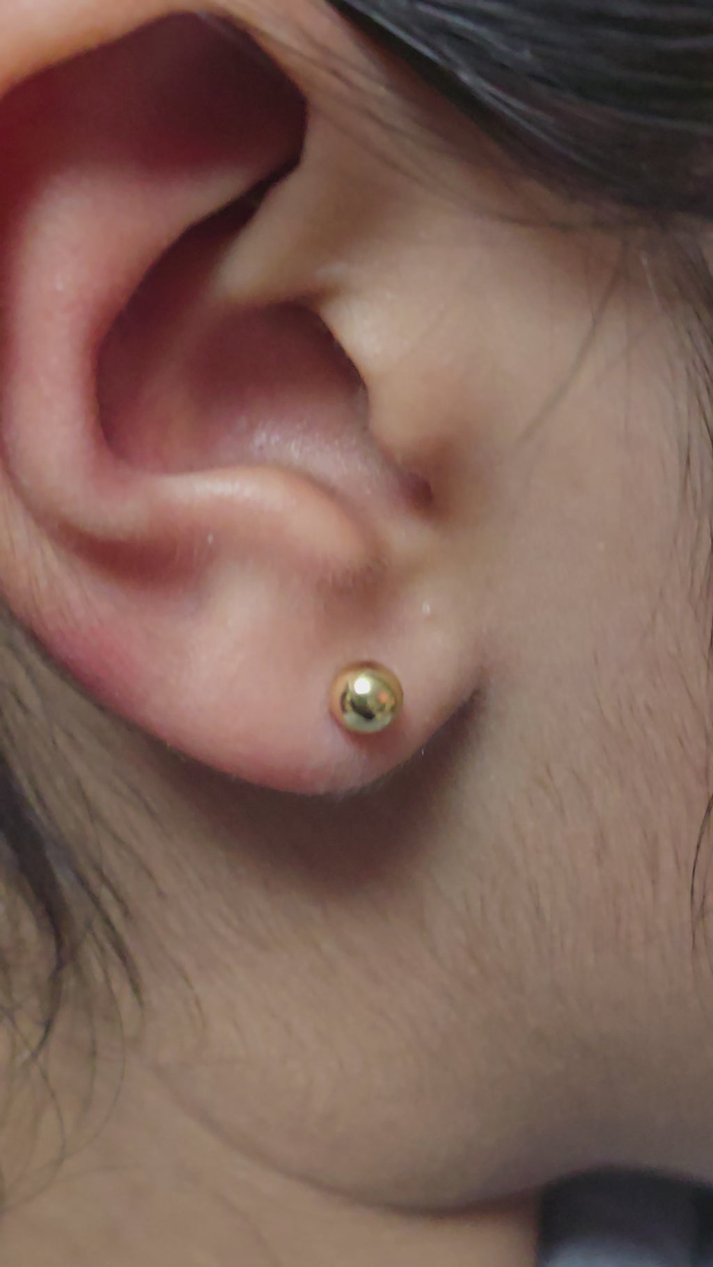 Pendientes de bola