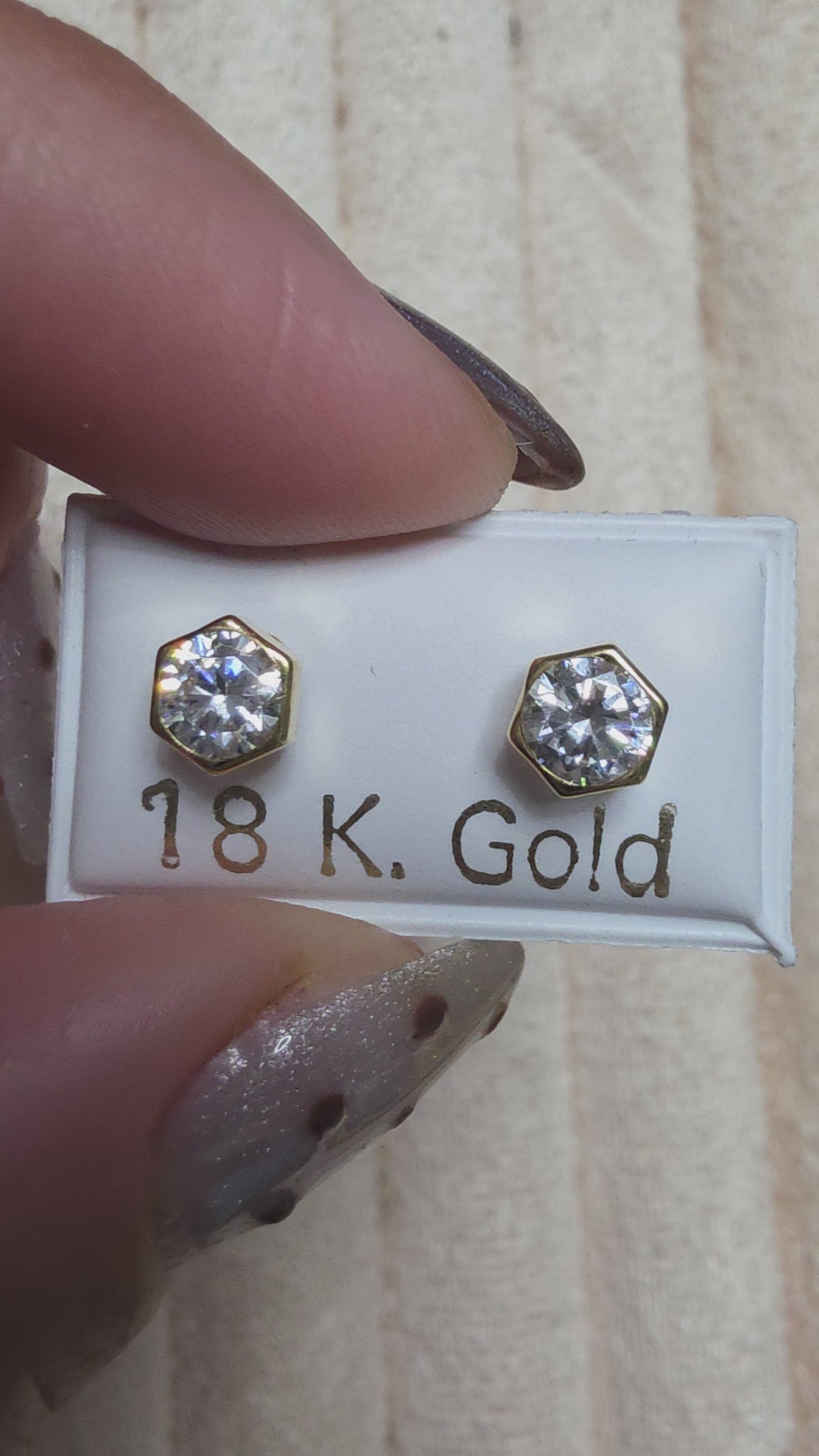 Hexagon zircon stud earrings – solid 18k gold