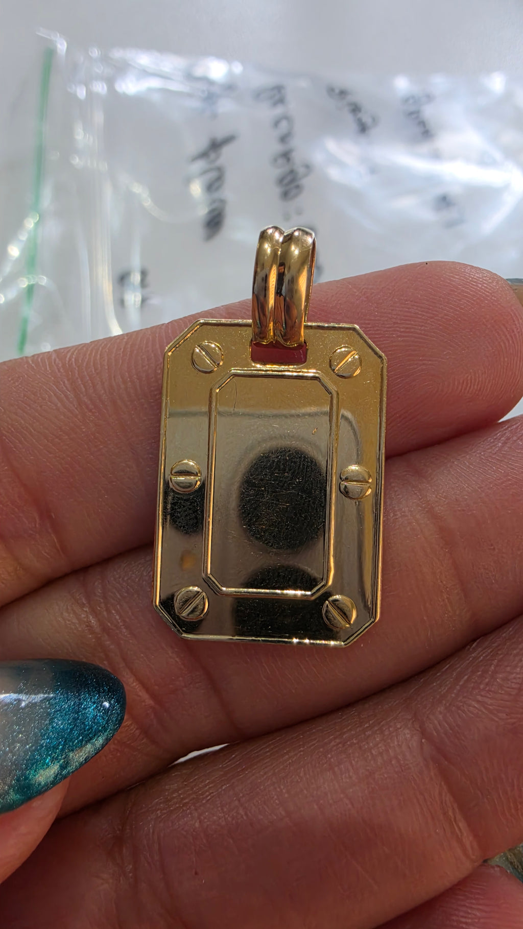 Pendant