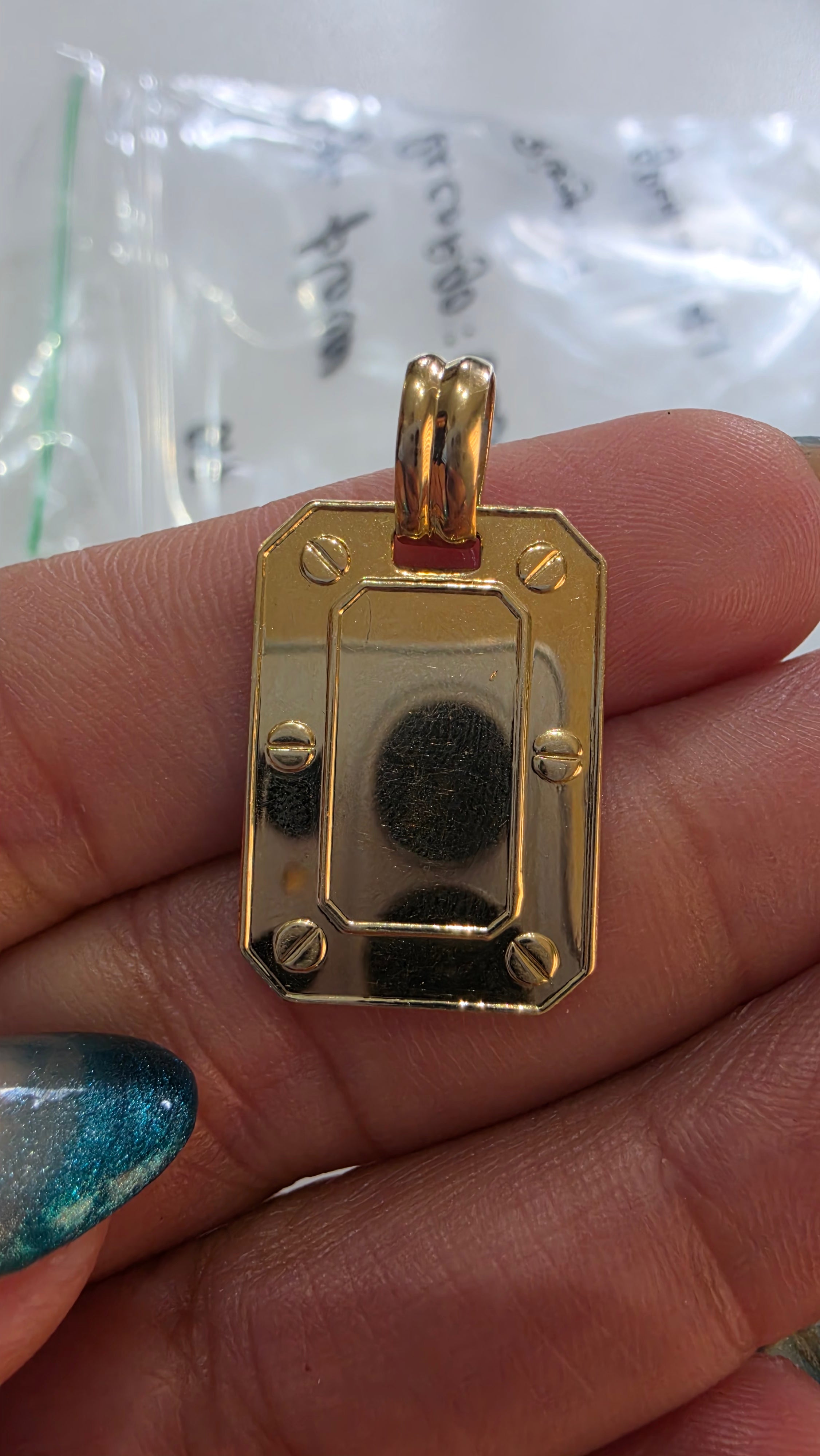 Pendant