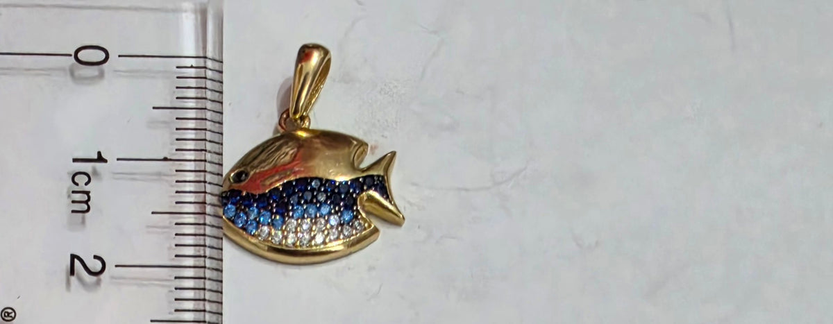 Fish pendant – solid 18k gold