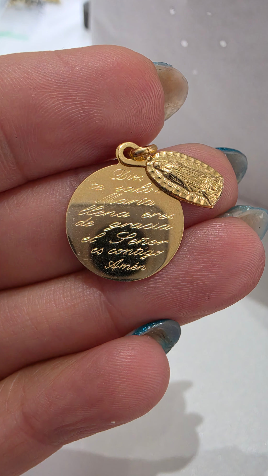 Pendant