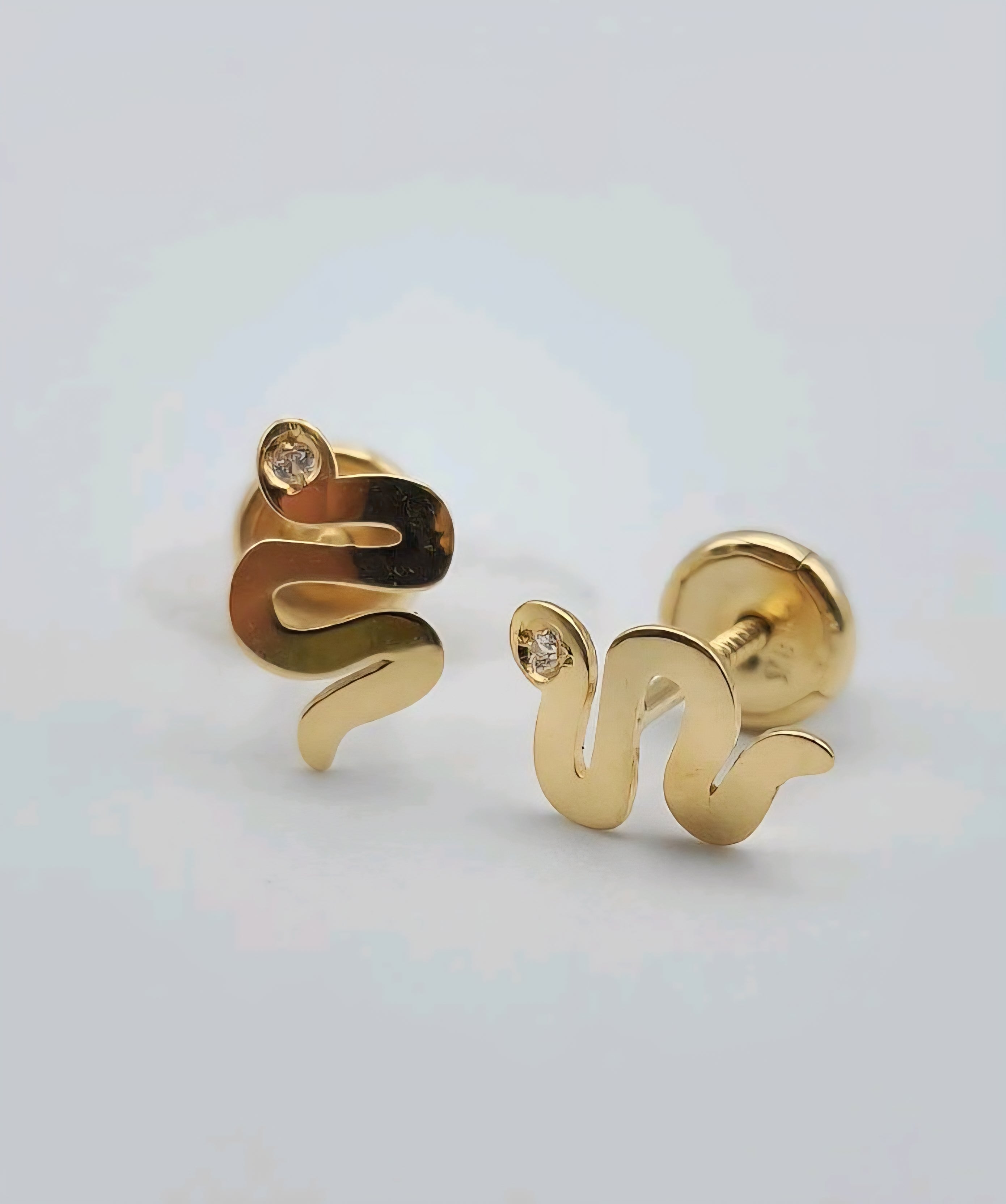 screw-top snake tendrils