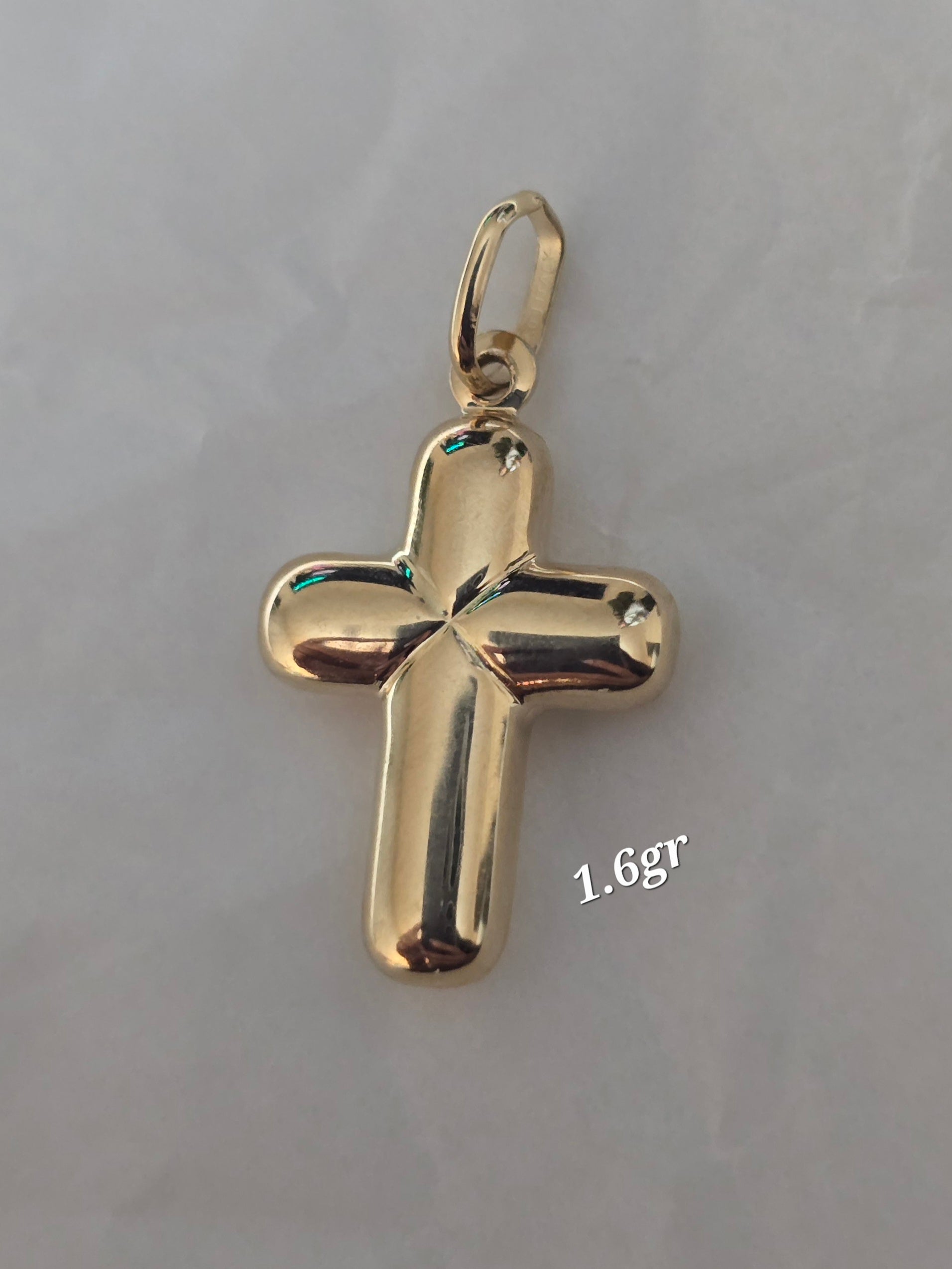 Cross pendant in electroformed Italian 18karat yellow gold, 1.6 grams