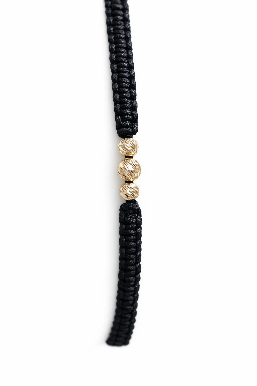 Pulsera con cuentas doradas