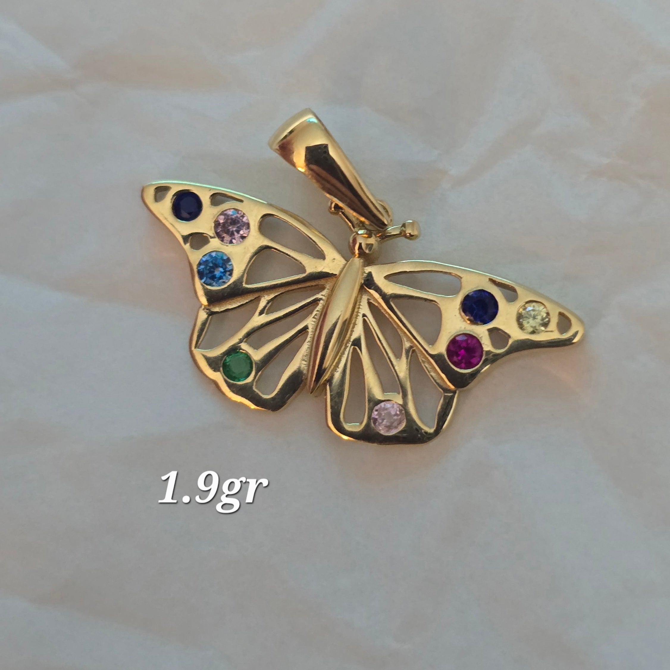 Butterfly pendant with colored crystals in 18karat Italian yellow gold, 1.9 grams