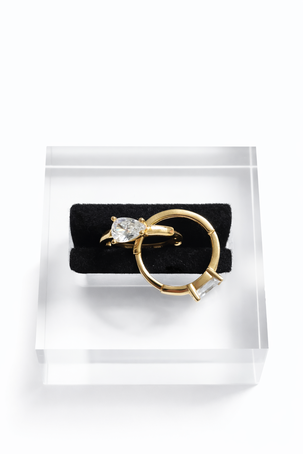 Anillos