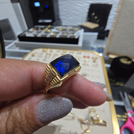 Anillo caballero  piedra azul en Oro18kilates italiano amarillo talla 11 de 5.2 gramos