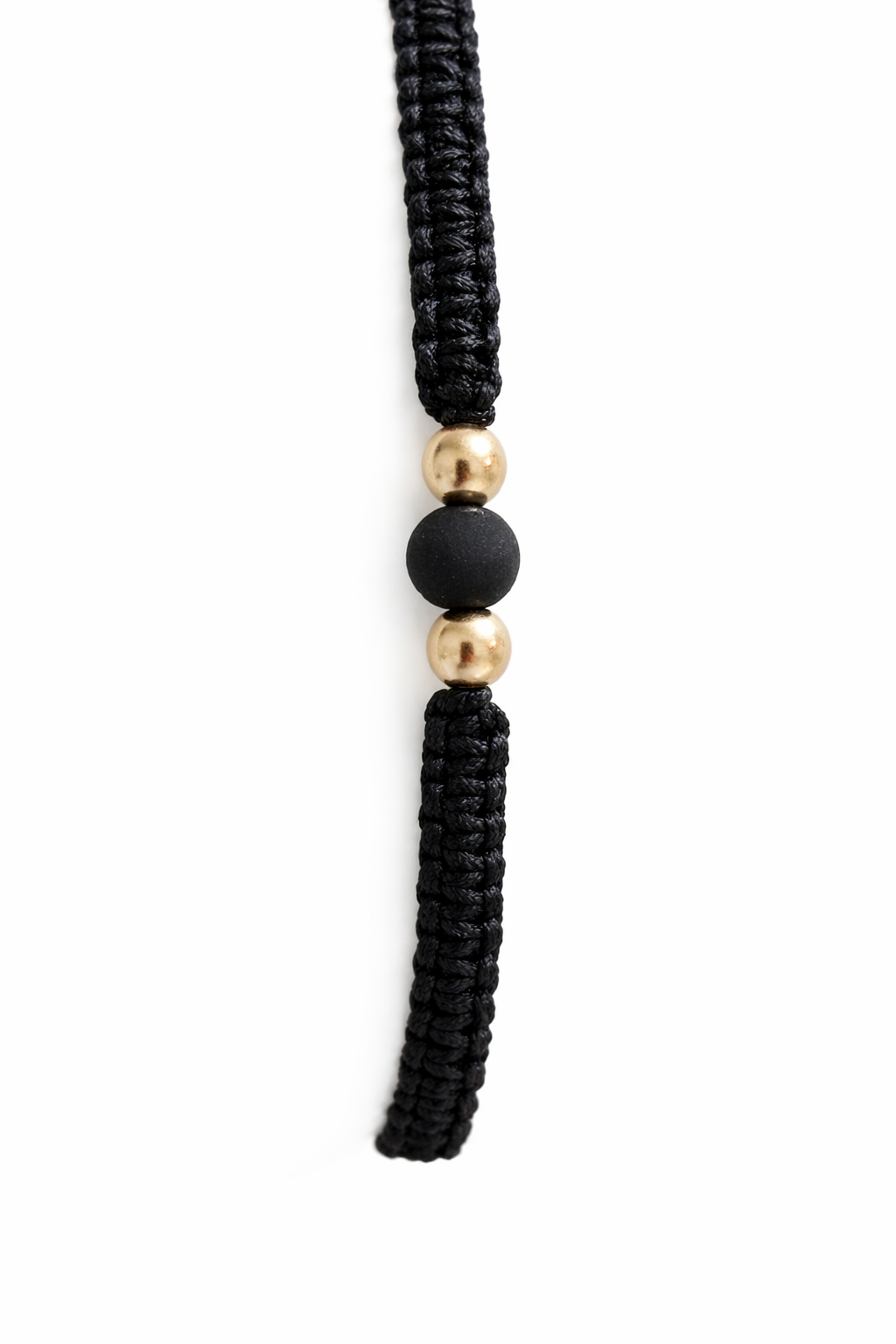 Pulsera con cuentas doradas