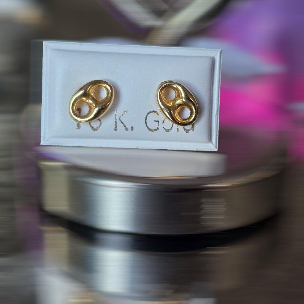Gcc butterfly-top earrings, 1 gram